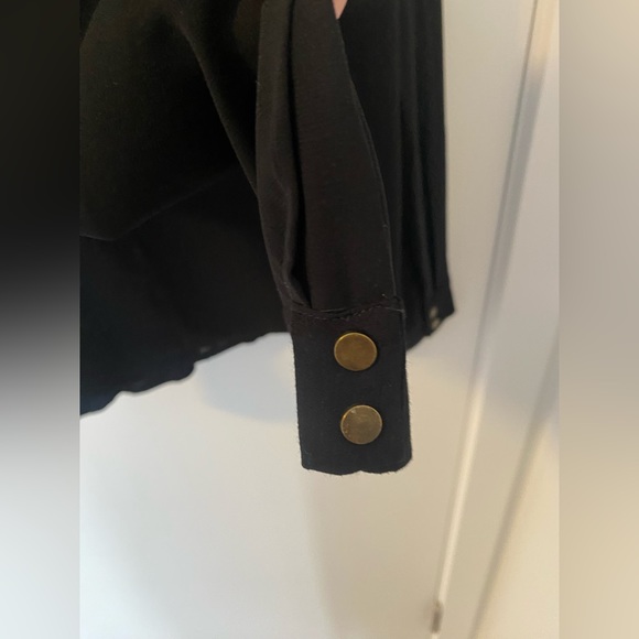 Chiffon long sleeve sheer top - Picture 4 of 4